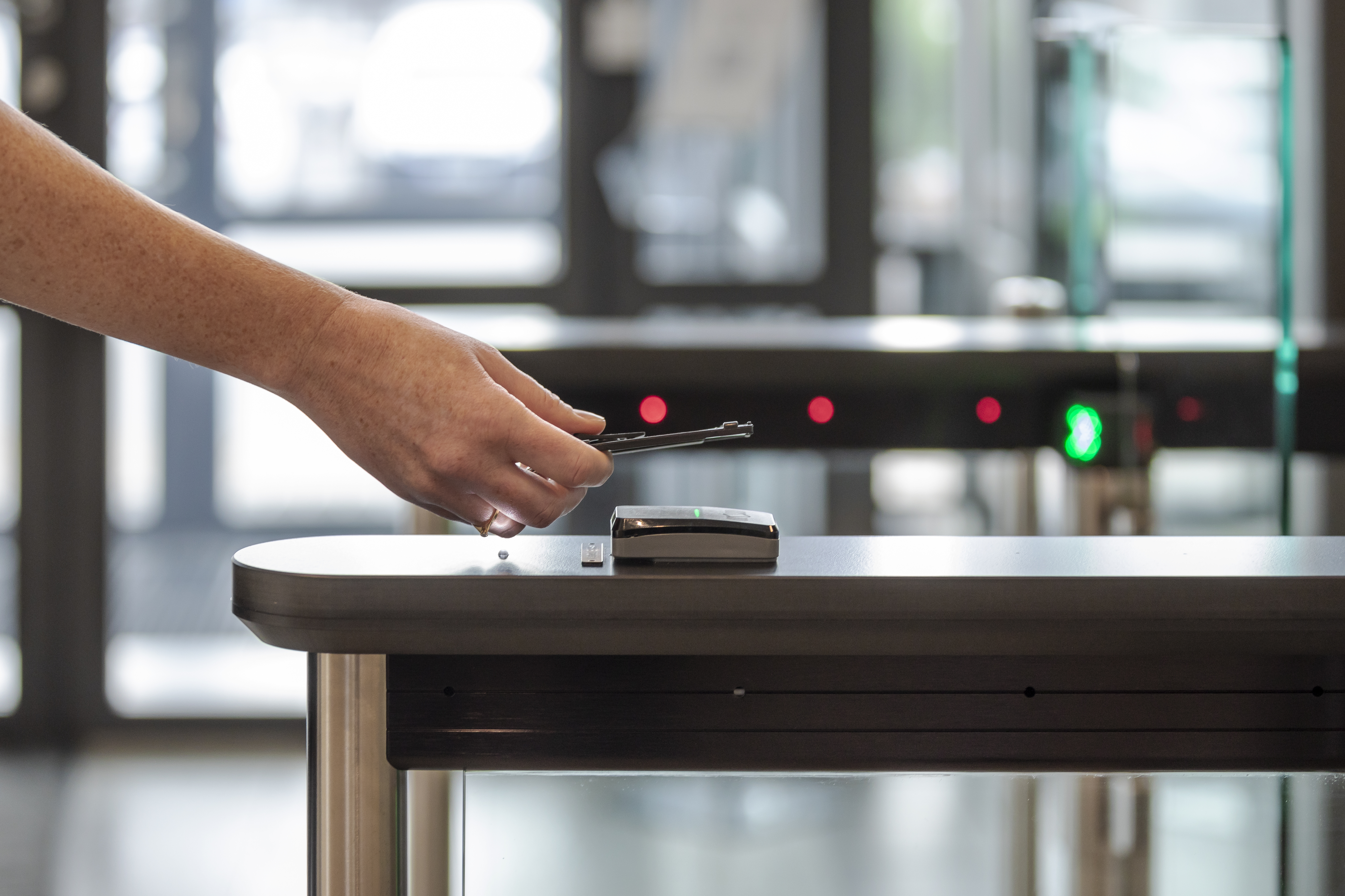 EXRead SCR-S G2 OSDP™ RFID Reader